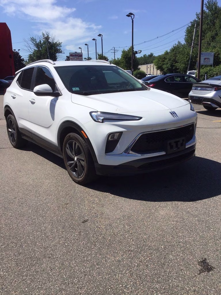 2024 Summit White Buick Encore GX Sport Touring FWD SUV
