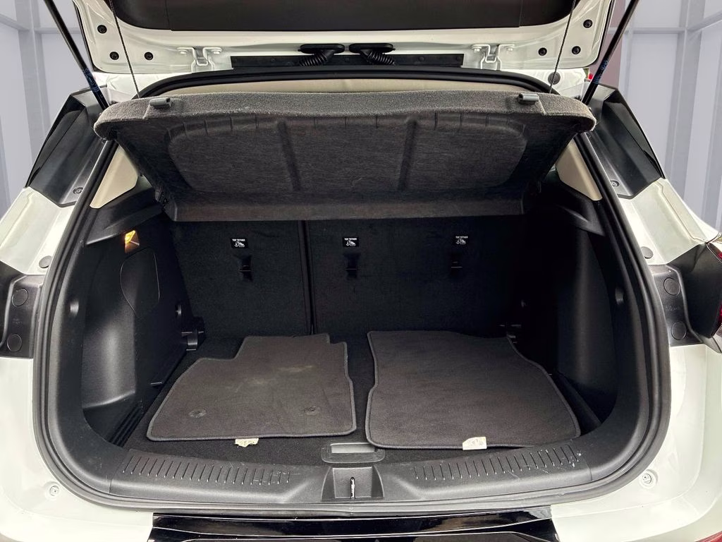 2024 Summit White Buick Encore GX Sport Touring FWD SUV