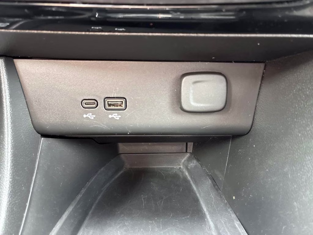 2024 Summit White Buick Encore GX Sport Touring FWD SUV