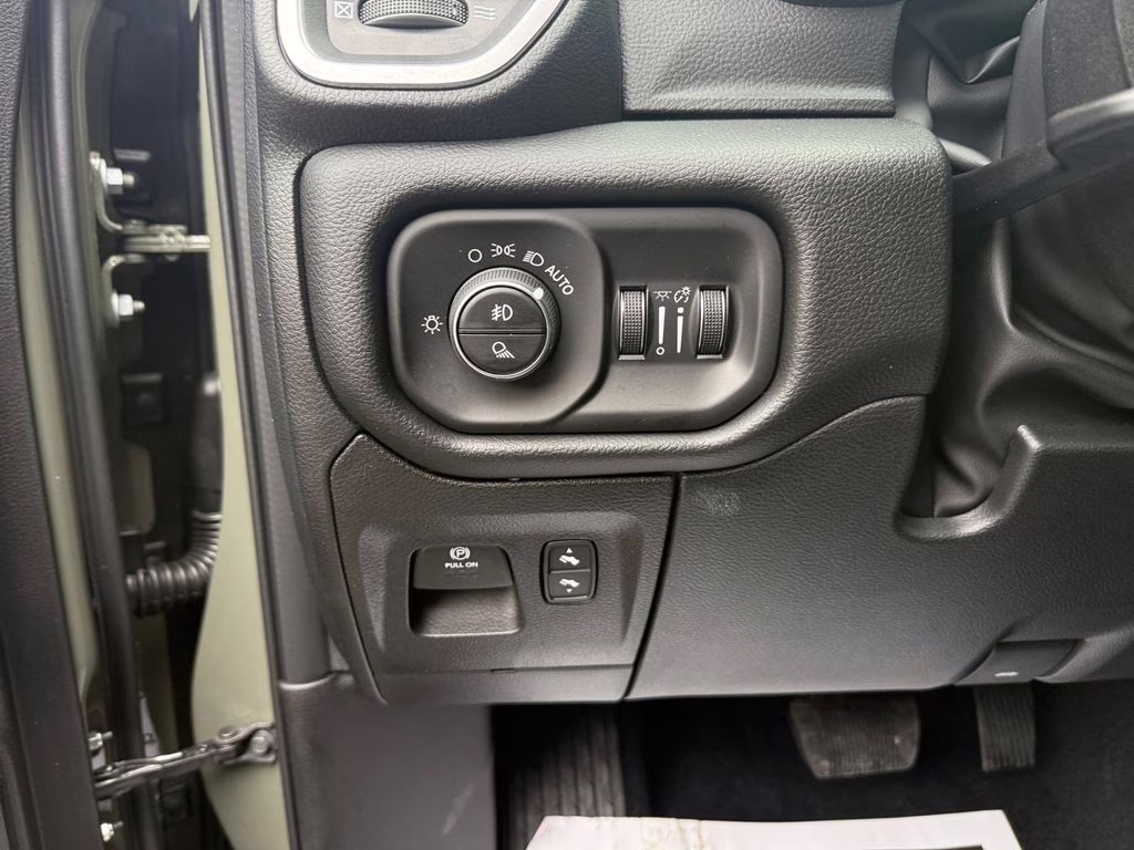 2026 Canyon Lake Ram 1500 Big Horn/Lone Star RWD Truck