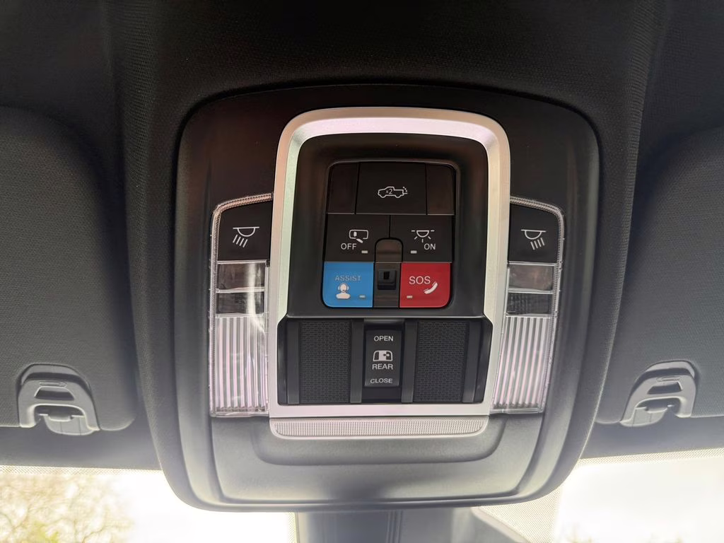 2025 Bright White Clearcoat Ram 1500 Big Horn/Lone Star RWD Truck