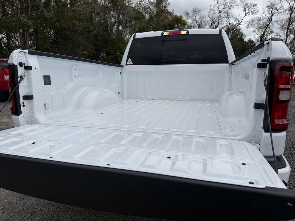 2025 Bright White Clearcoat Ram 1500 Big Horn/Lone Star RWD Truck
