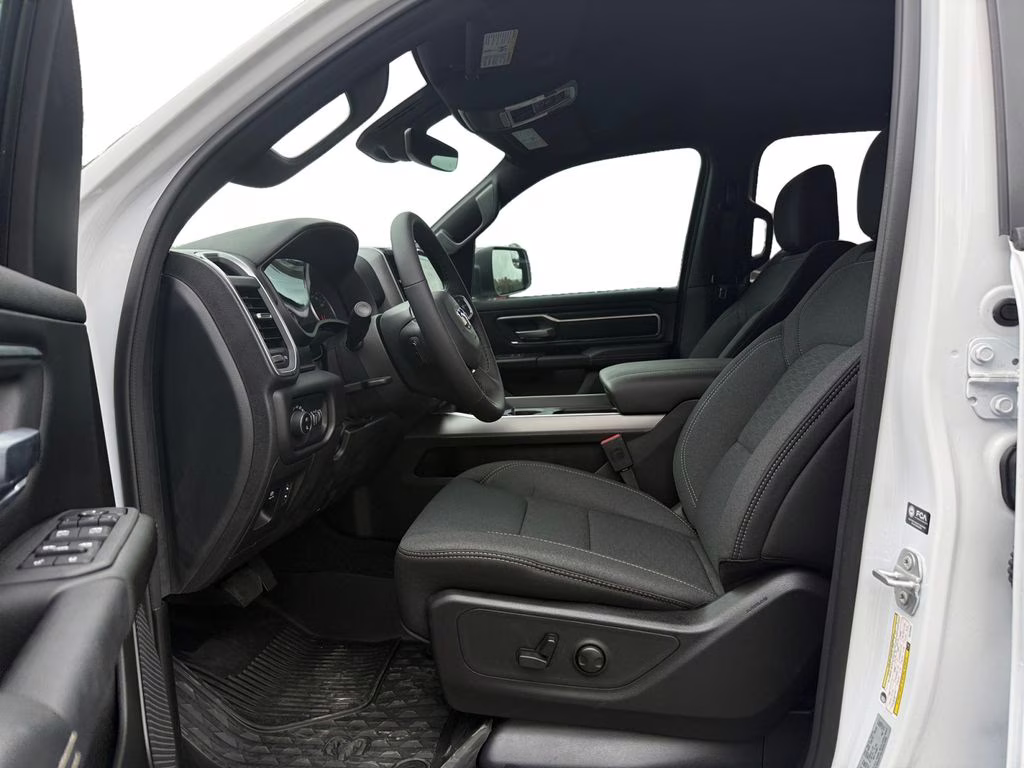 2025 Bright White Clearcoat Ram 1500 Big Horn/Lone Star RWD Truck