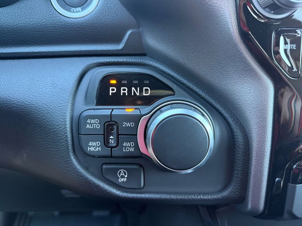 2025 Granite Crystal Metallic Clearcoat Ram 1500 Big Horn/Lone Star 4X4 Truck