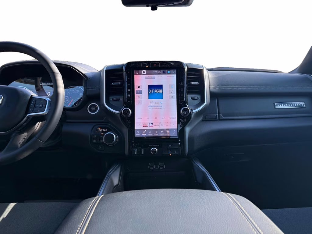 2025 Bright White Clearcoat Ram 1500 Big Horn/Lone Star 4X4 Truck