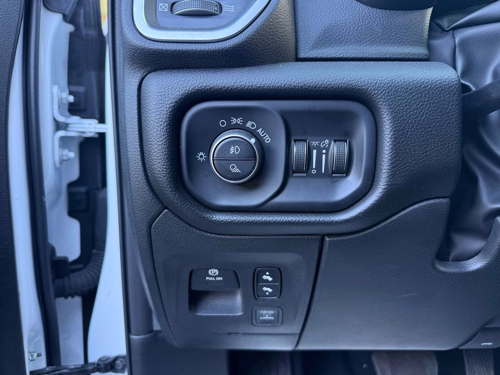 2025 Bright White Clearcoat Ram 1500 Big Horn/Lone Star 4X4 Truck