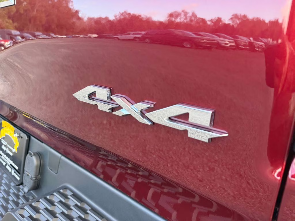 2025 Delmonico Red Pearlcoat Ram 1500 Big Horn/Lone Star 4X4 Truck