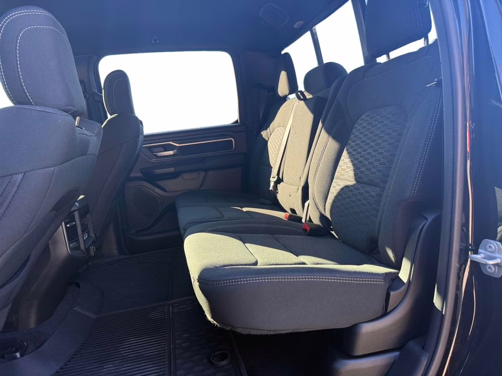 2026 Diamond Black Crystal Pearlcoat Ram 1500 Big Horn/Lone Star 4X4 Truck