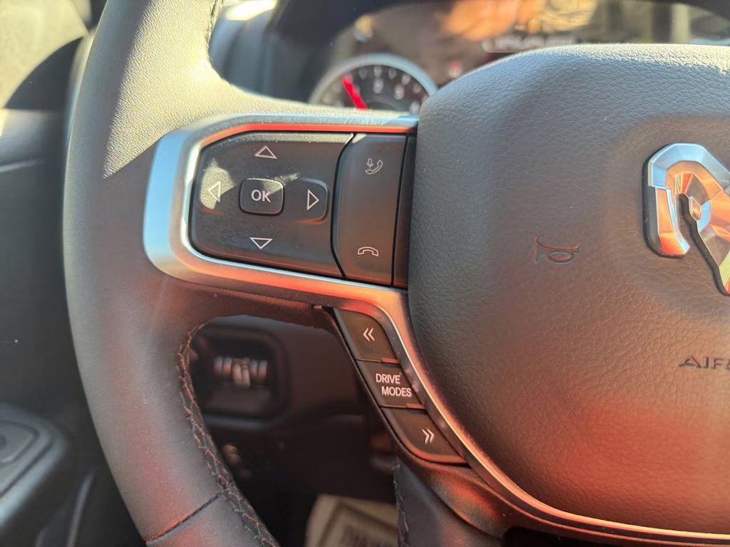 2026 Diamond Black Crystal Pearlcoat Ram 1500 Big Horn/Lone Star 4X4 Truck