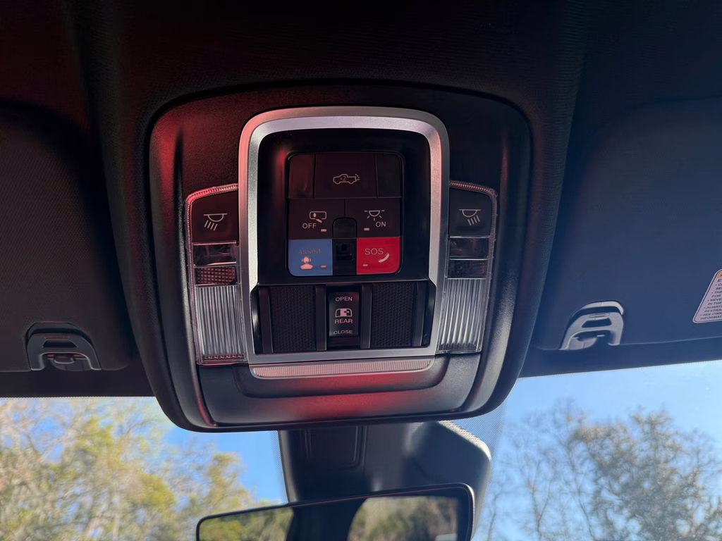 2026 Diamond Black Crystal Pearlcoat Ram 1500 Big Horn/Lone Star 4X4 Truck