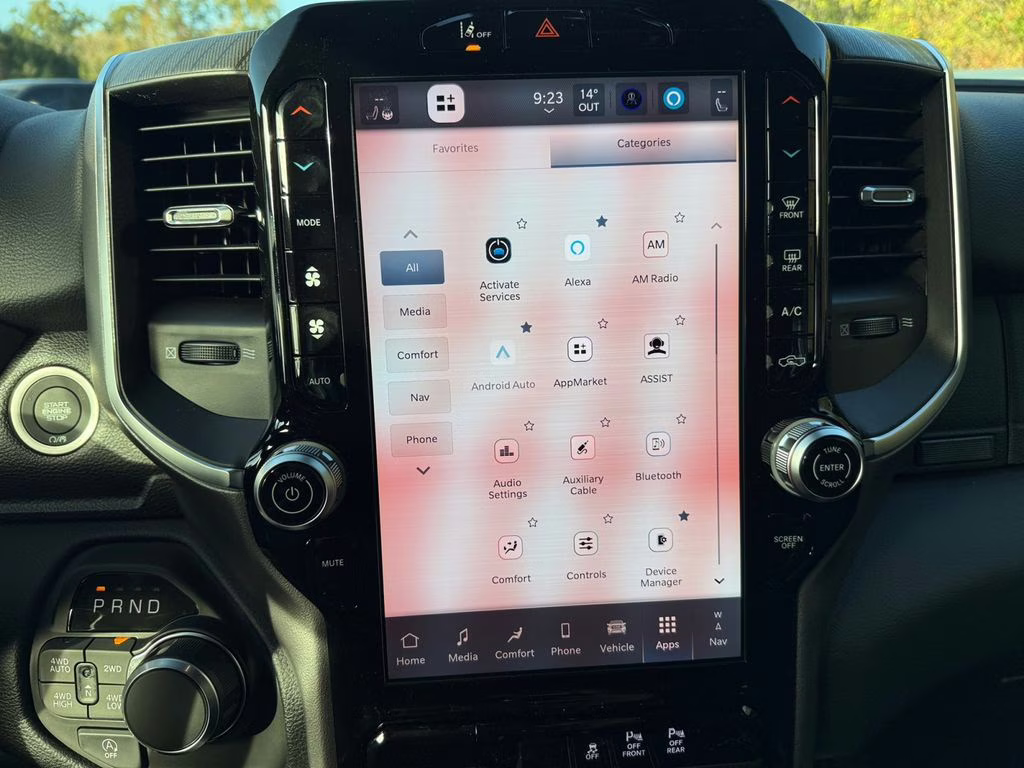 2026 Diamond Black Crystal Pearlcoat Ram 1500 Big Horn/Lone Star 4X4 Truck