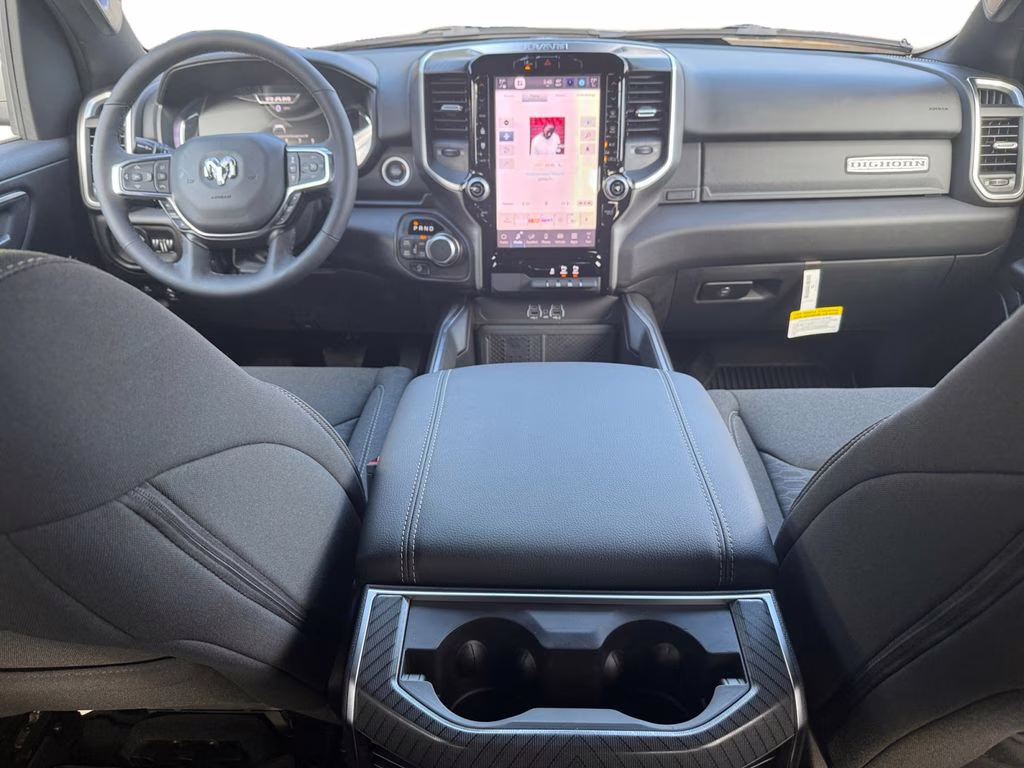 2025 Diamond Black Crystal Pearlcoat Ram 1500 Big Horn/Lone Star 4X4 Truck