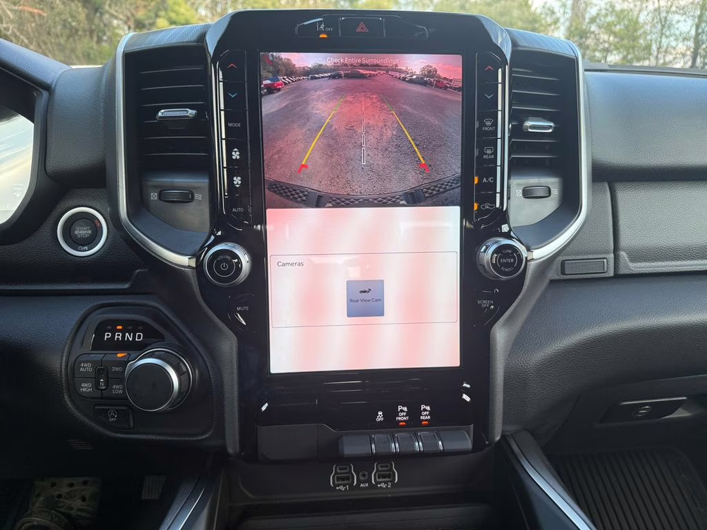 2025 Diamond Black Crystal Pearlcoat Ram 1500 Big Horn/Lone Star 4X4 Truck