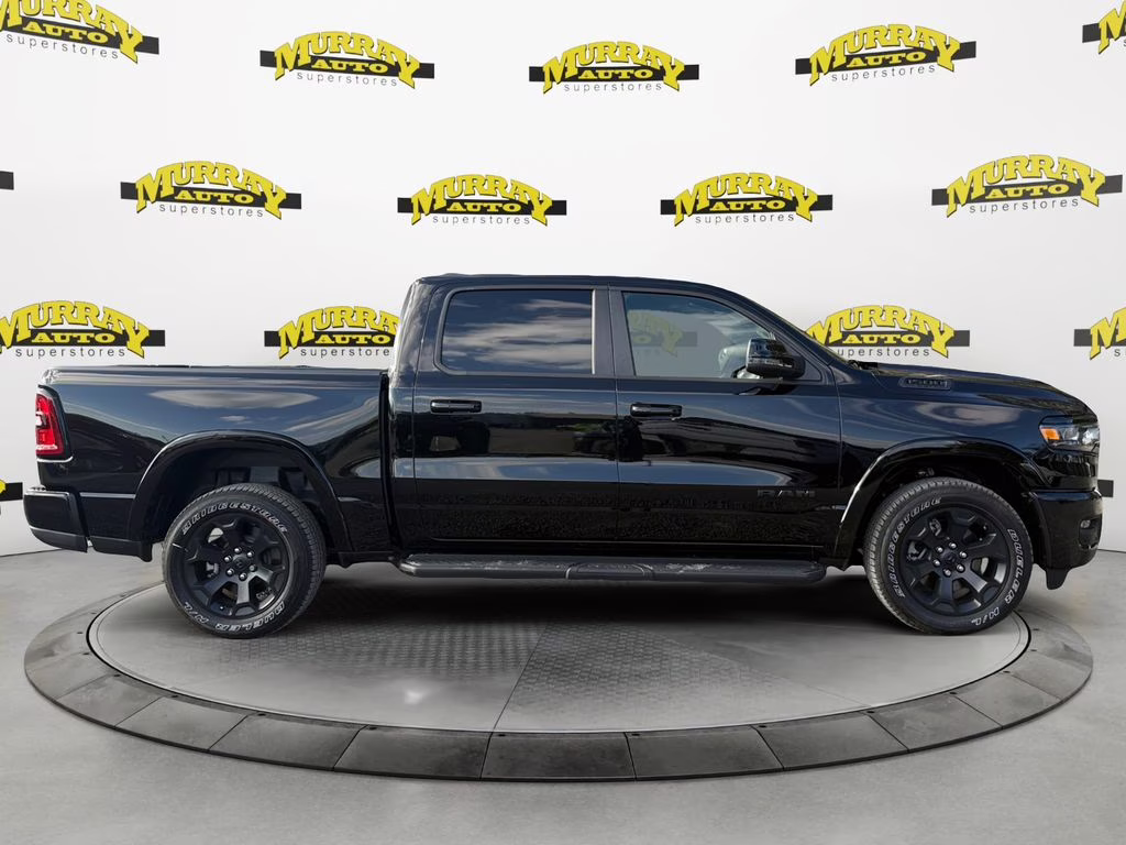 2025 Diamond Black Crystal Pearlcoat Ram 1500 Big Horn/Lone Star 4X4 Truck