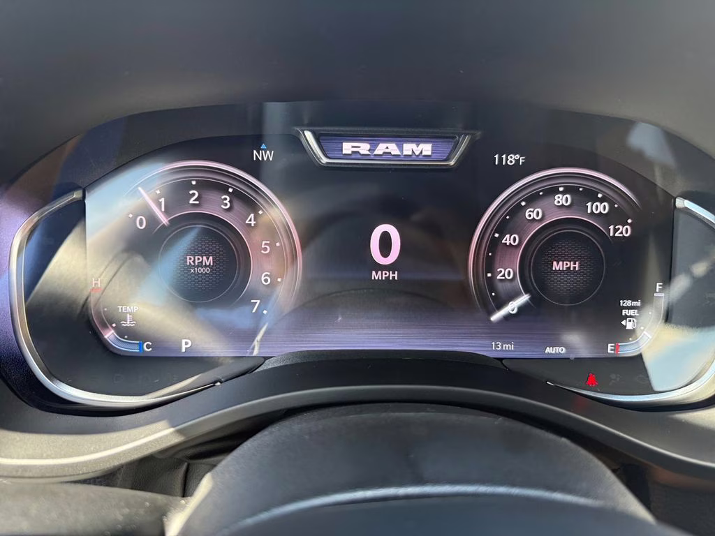 2026 Diamond Black Crystal Pearlcoat Ram 1500 Big Horn/Lone Star 4X4 Truck