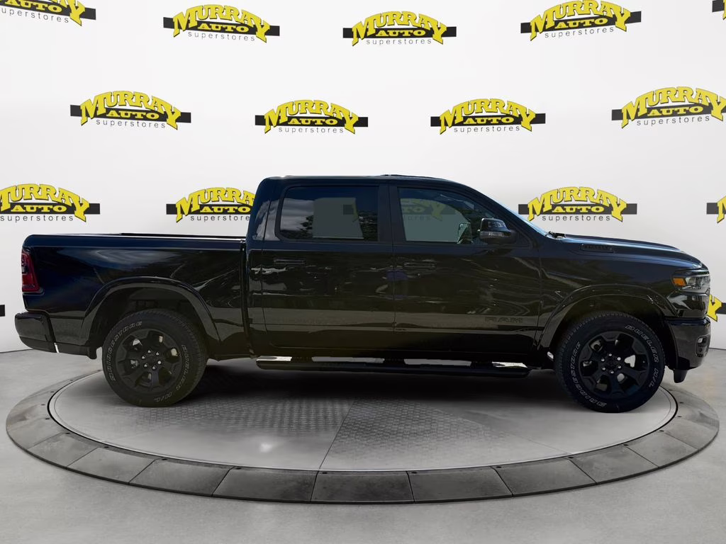 2026 Diamond Black Crystal Pearlcoat Ram 1500 Big Horn/Lone Star 4X4 Truck