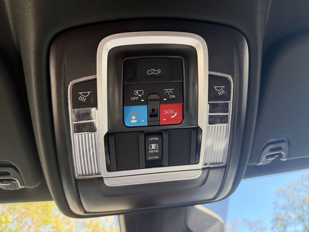 2025 Hydro Blue Pearlcoat Ram 1500 Big Horn/Lone Star 4X4 Truck