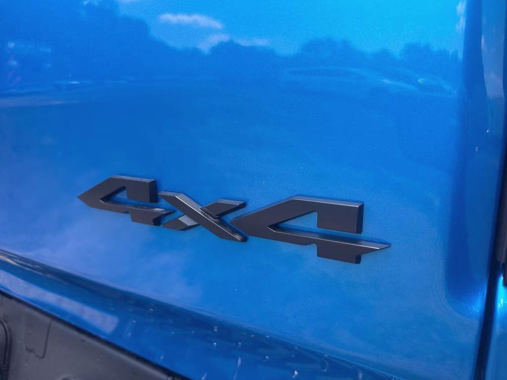 2025 Hydro Blue Pearlcoat Ram 1500 Big Horn/Lone Star 4X4 Truck