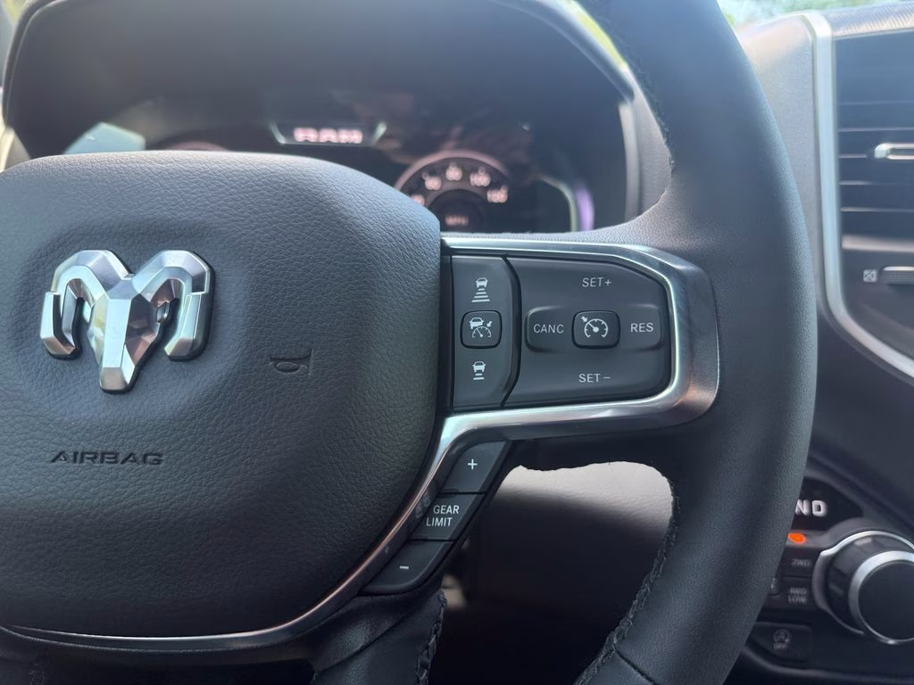 2025 Hydro Blue Pearlcoat Ram 1500 Big Horn/Lone Star 4X4 Truck