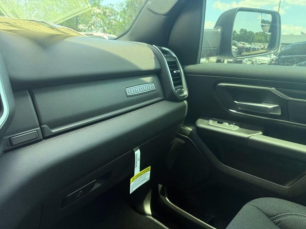 2025 Hydro Blue Pearlcoat Ram 1500 Big Horn/Lone Star 4X4 Truck