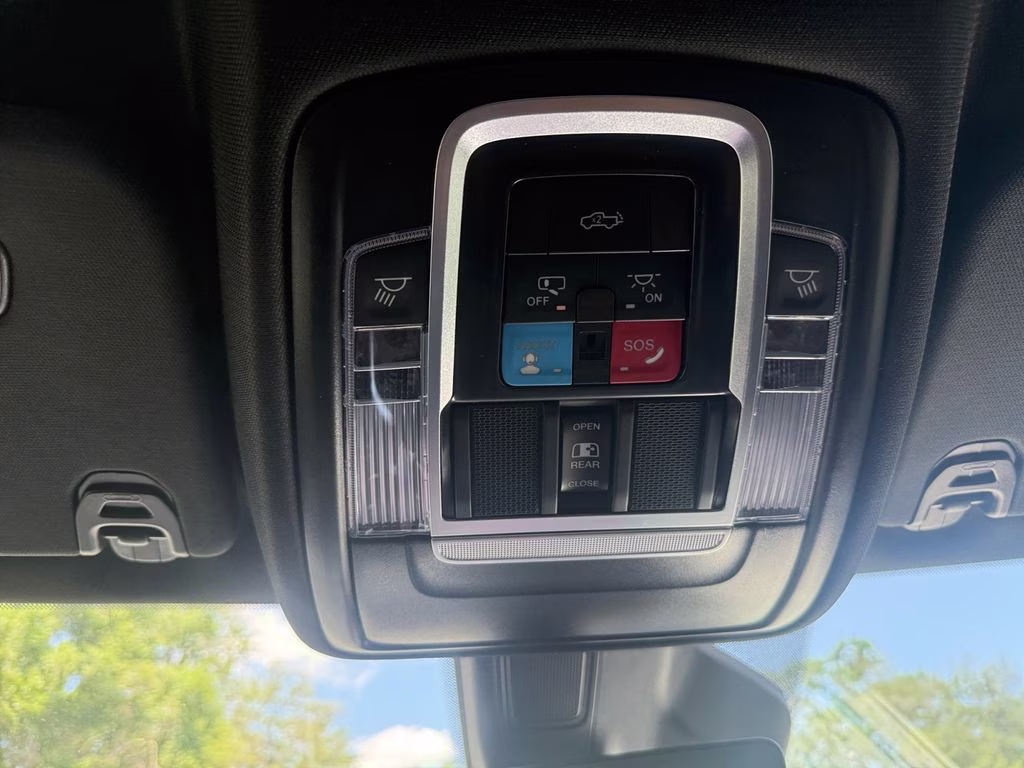 2025 Hydro Blue Pearlcoat Ram 1500 Big Horn/Lone Star 4X4 Truck