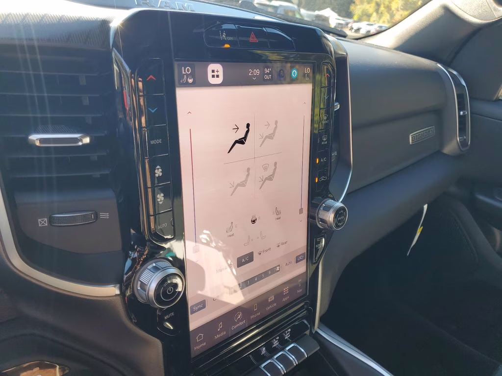 2026 Granite Crystal Metallic Clearcoat Ram 1500 Big Horn/Lone Star 4X4 Truck