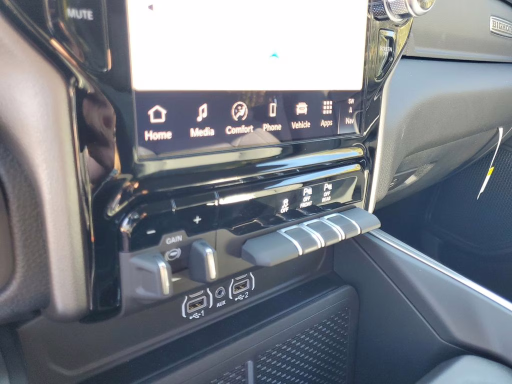 2026 Granite Crystal Metallic Clearcoat Ram 1500 Big Horn/Lone Star 4X4 Truck