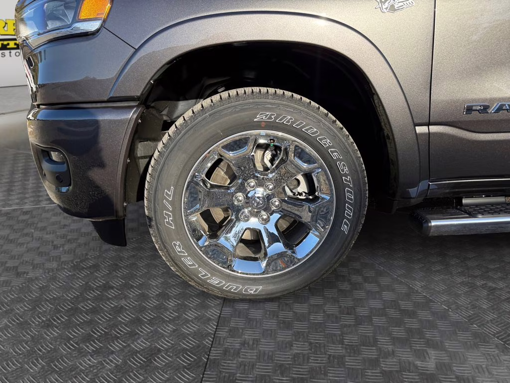 2026 Granite Crystal Metallic Clearcoat Ram 1500 Big Horn/Lone Star 4X4 Truck