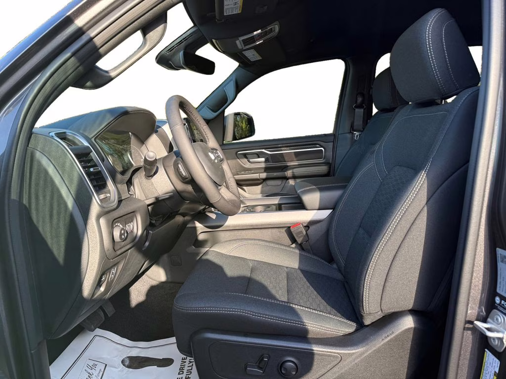 2026 Granite Crystal Metallic Clearcoat Ram 1500 Big Horn/Lone Star 4X4 Truck