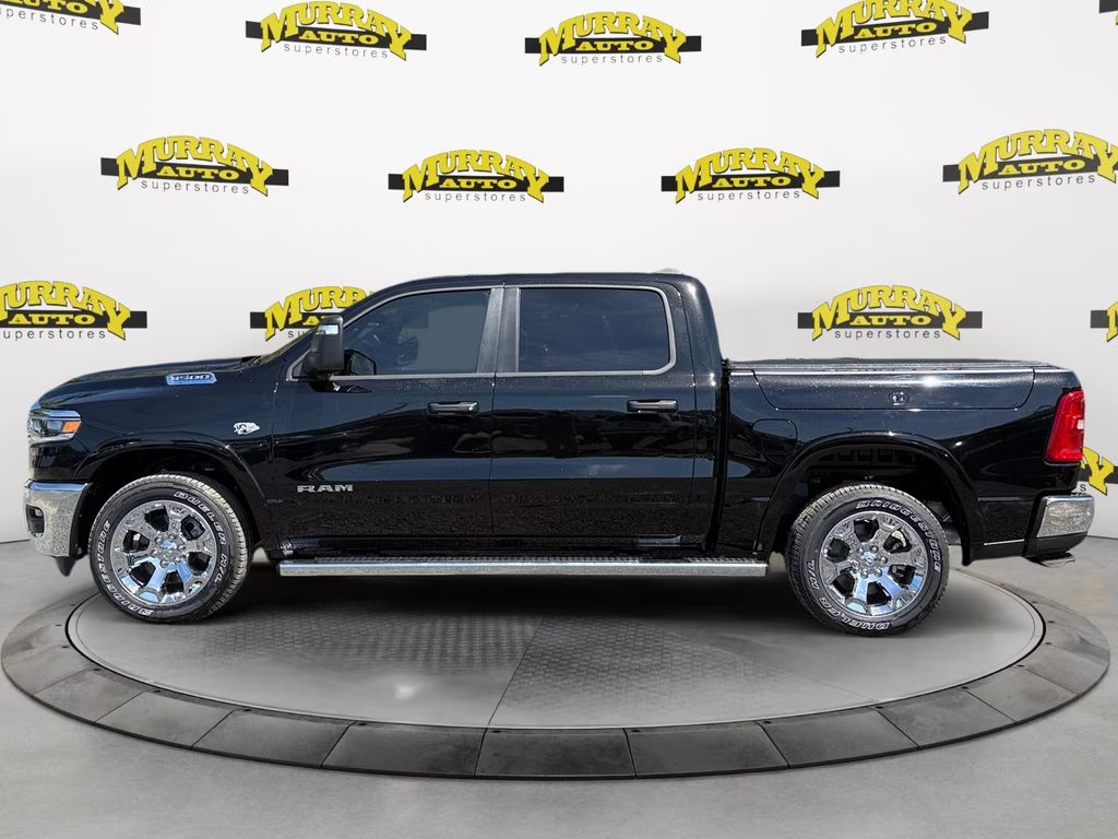 2026 Diamond Black Crystal Pearlcoat Ram 1500 Big Horn/Lone Star 4X4 Truck