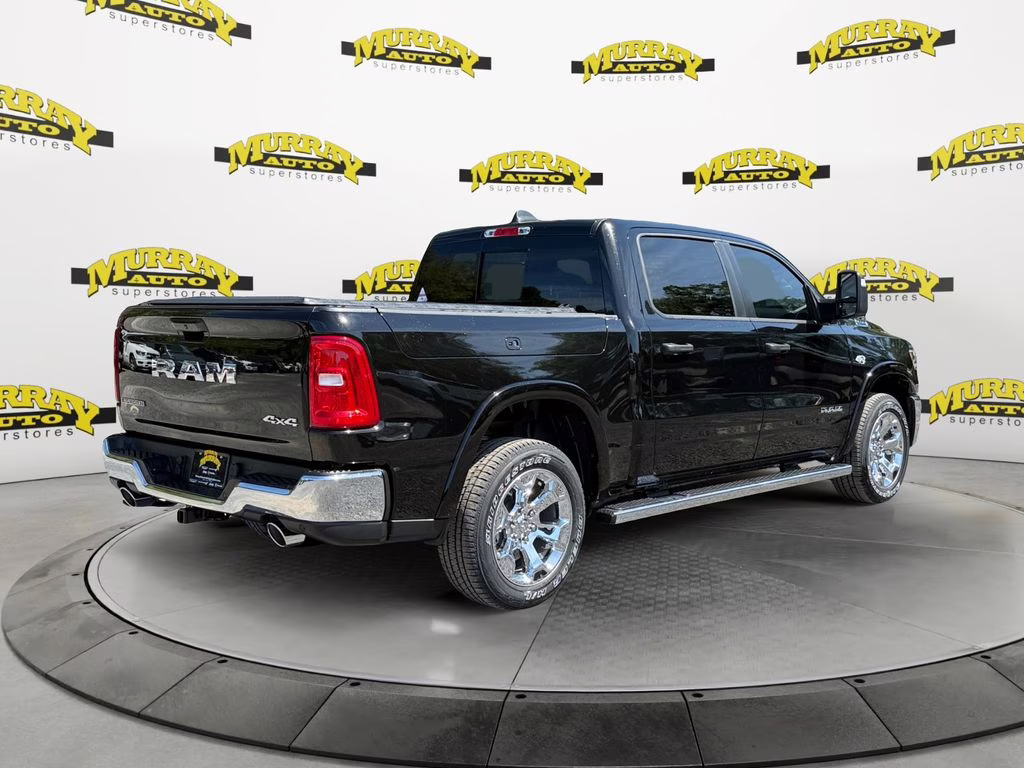 2026 Diamond Black Crystal Pearlcoat Ram 1500 Big Horn/Lone Star 4X4 Truck