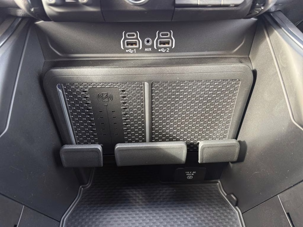 2026 Granite Crystal Metallic Clearcoat Ram 1500 Big Horn/Lone Star 4X4 Truck