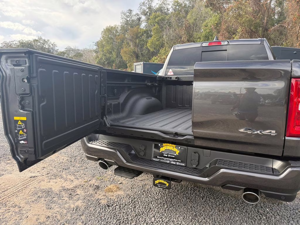 2026 Granite Crystal Metallic Clearcoat Ram 1500 Big Horn/Lone Star 4X4 Truck