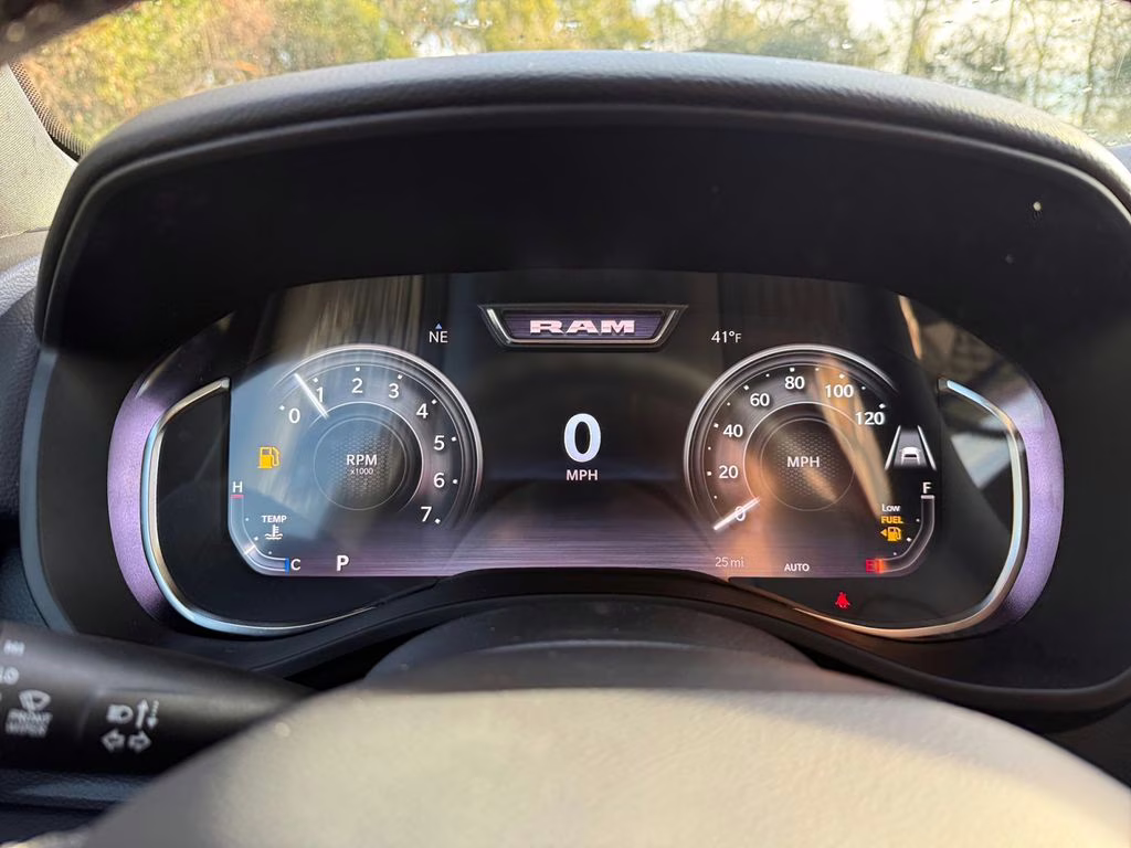 2026 Diamond Black Crystal Pearlcoat Ram 1500 Big Horn/Lone Star 4X4 Truck