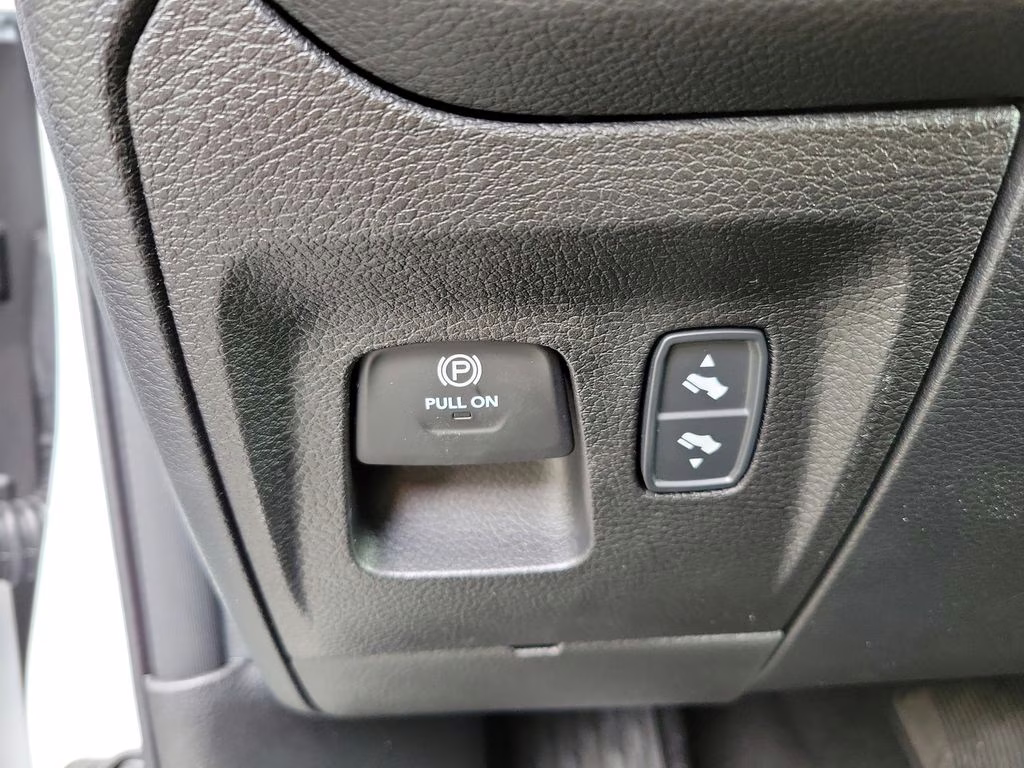 2026 Bright White Clearcoat Ram 1500 Big Horn/Lone Star 4X4 Truck