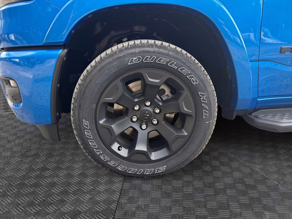 2026 Hydro Blue Pearlcoat Ram 1500 Big Horn/Lone Star 4X4 Truck