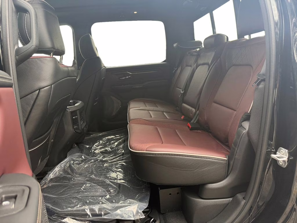 2026 Diamond Black Crystal Pearlcoat Ram 1500 Limited 4X4 Truck