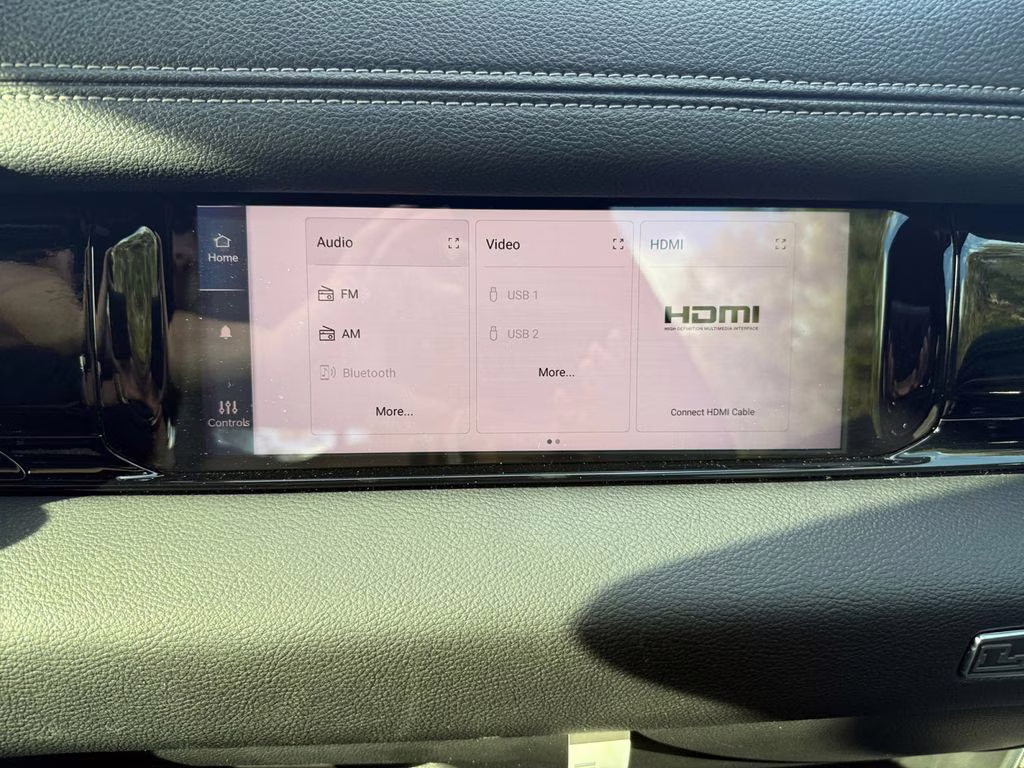 2026 Diamond Black Crystal Pearlcoat Ram 1500 Laramie 4X4 Truck