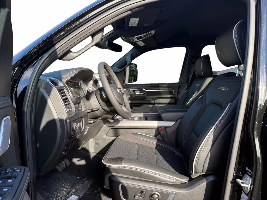 2026 Diamond Black Crystal Pearlcoat Ram 1500 Laramie 4X4 Truck