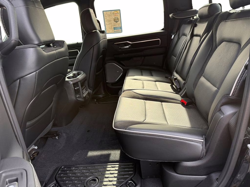 2026 Diamond Black Crystal Pearlcoat Ram 1500 Laramie 4X4 Truck