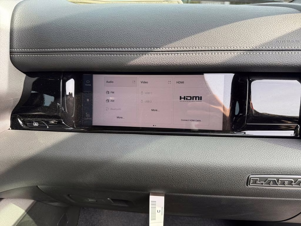 2026 Diamond Black Crystal Pearlcoat Ram 1500 Laramie 4X4 Truck