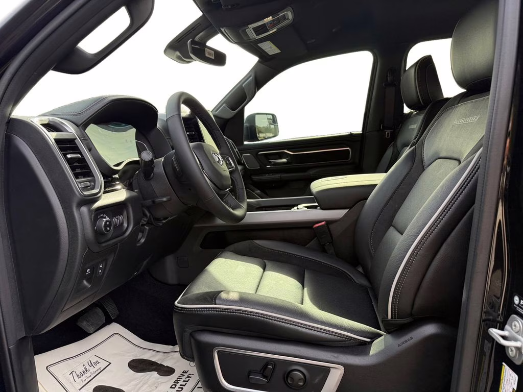 2026 Diamond Black Crystal Pearlcoat Ram 1500 Laramie 4X4 Truck