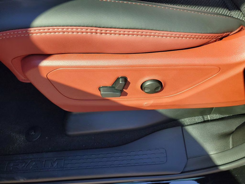 2026 Diamond Black Crystal Pearlcoat Ram 1500 Rebel 4X4 Truck