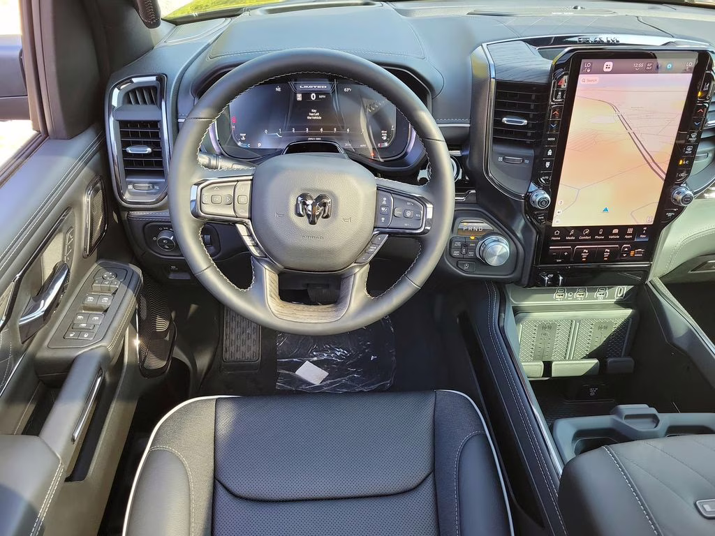 2026 Diamond Black Crystal Pearlcoat Ram 1500 Limited 4X4 Truck