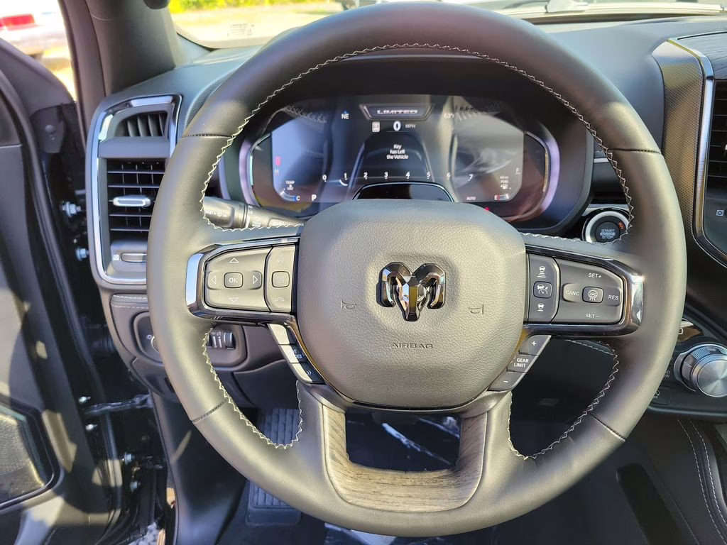 2026 Diamond Black Crystal Pearlcoat Ram 1500 Limited 4X4 Truck