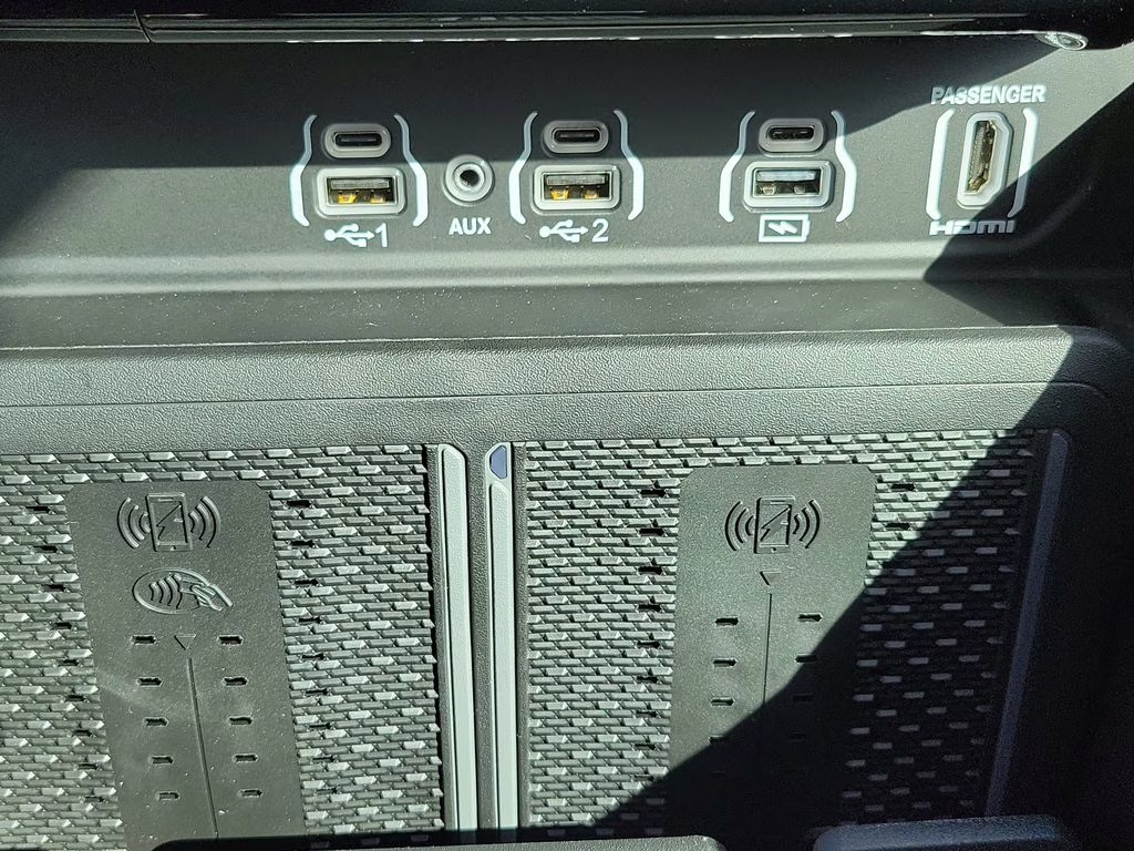 2026 Diamond Black Crystal Pearlcoat Ram 1500 Limited 4X4 Truck