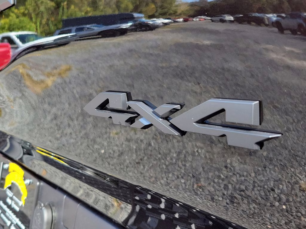 2026 Diamond Black Crystal Pearlcoat Ram 1500 Limited 4X4 Truck