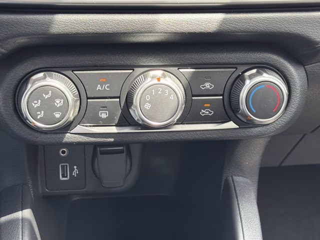 2025 Super Black Metallic Nissan Versa 1.6 S FWD Sedan