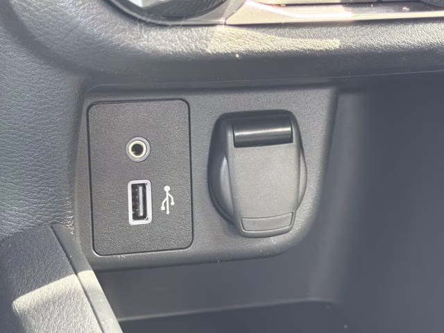 2025 Super Black Metallic Nissan Versa 1.6 S FWD Sedan