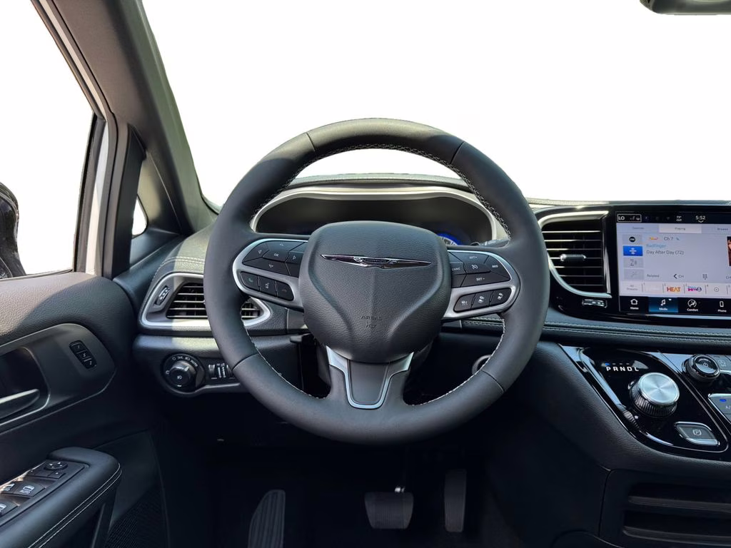 2026 Bright White Clearcoat Chrysler Pacifica Select FWD Van